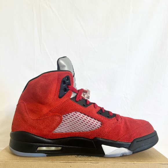 Jordan 5 Raging Bull Red size 12 DD0587-600 2021 PRE-OWNED VNDS - Picture 3 of 9